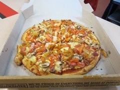 Domino chicken pizza