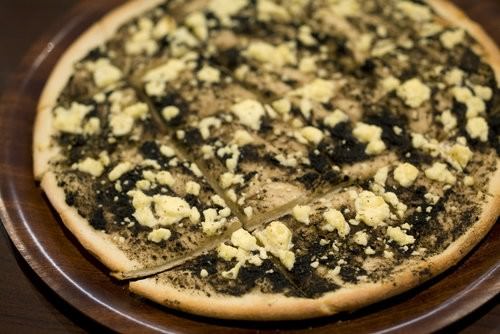 Olive tepanade & Feta Pizza