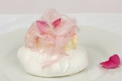 Turkish Delight Meringue