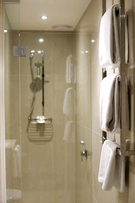 Blackman Suite Bathroom