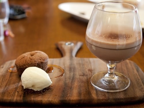 Chocolate fondant & Hot choc