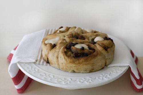 Cinnamon Walnut Scroll