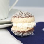 Lamington Macaron-2