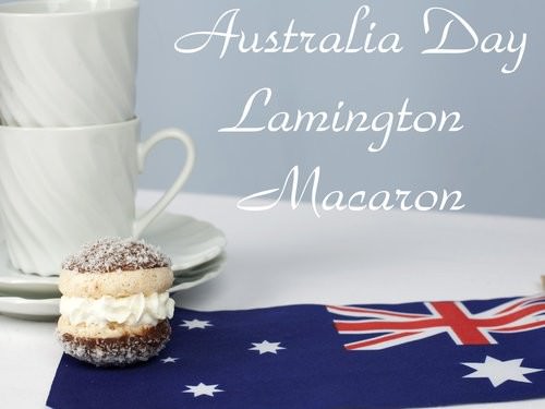 Lamington Macaron