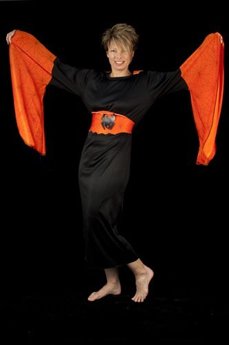 Elvira Halloween Costume