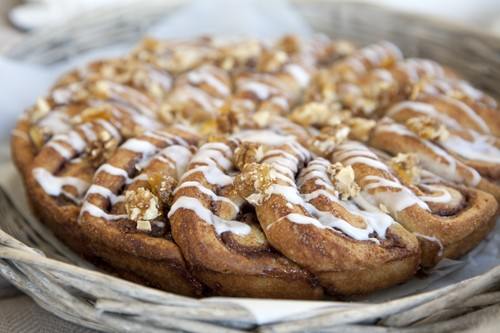 Easter Cinnamon Pull Apart