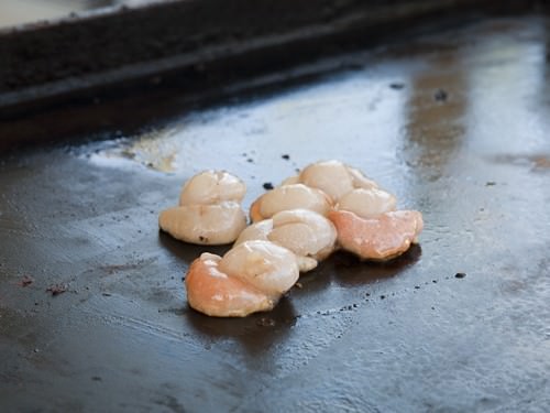 Kaikoura-New-Zealand-BBQ-Scallops
