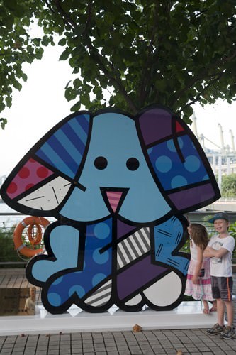 Sentosa Boardwalk Puppy Sculpture