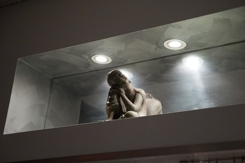 Resting Buddha Crying Tiger Restaurant