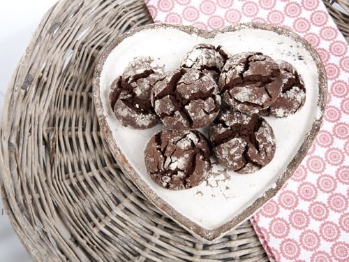 Chocolate Crinkle Top Cookies