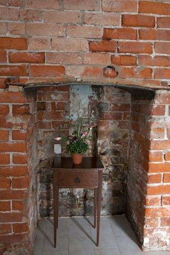 Coachmans Kitchen Fireplace
