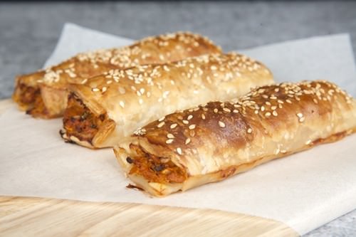 Butter Chicken Sausage Rolls Side on