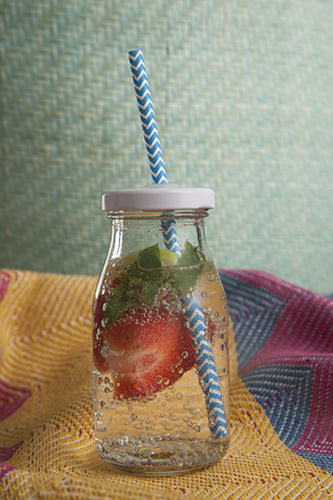Picnic Strawberry Fizz Picnic Strawberry Fizz