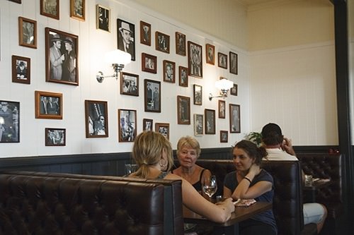 Franks Bar & Restaurant Booths