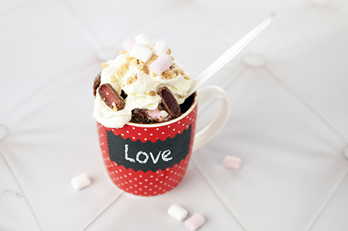 Rocky Road Cake - Love in 2 Mins Rocky Road Cake - Love in 2 Mins