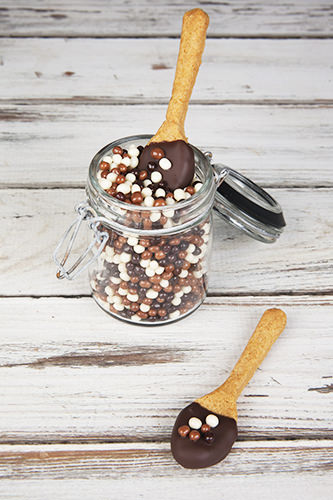 Caramel Cookie Spoons