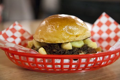 PigMac Burger - Easy Street Diner