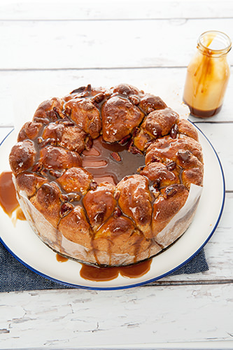 Monkey Bread w Salted Caramel Sauce