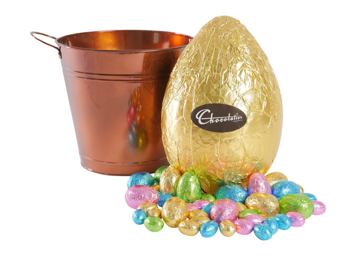 Gourmet Easter Gift Guide - Edible Bloom Easter Hamper