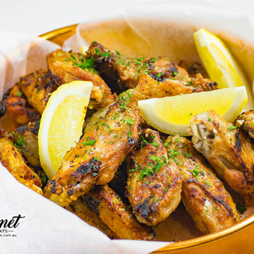 garlic chicken wings finger food