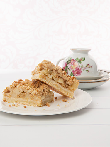 Apple Streusel Slice